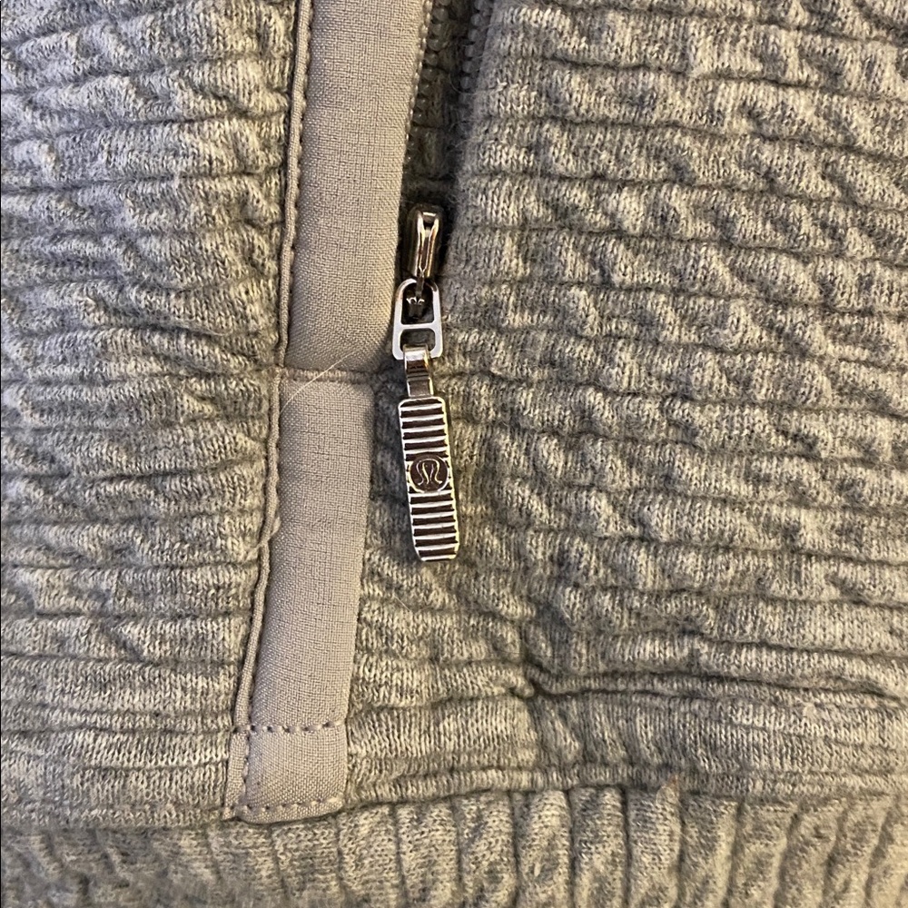 lululemon athletica On Repeat Ribbed Bomber Jacket - Picture 3 of 5